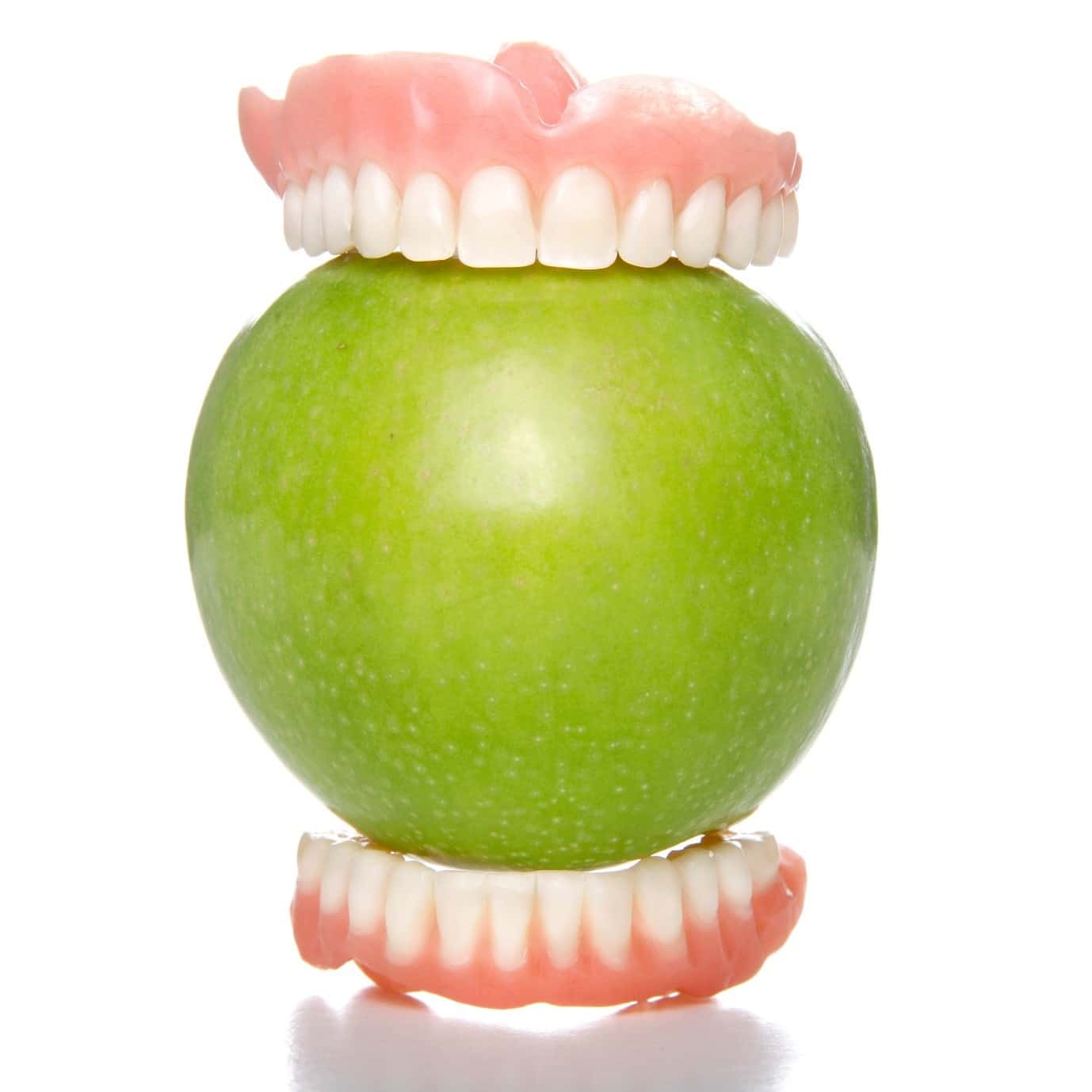 T32 Dental - Replace your missing teeth with dentures